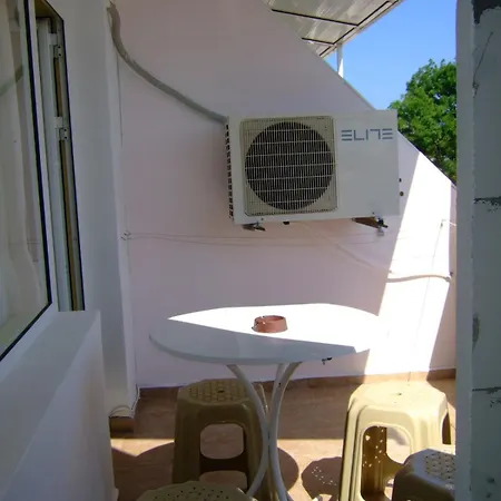 Hotel Familia Fantastiko 2*