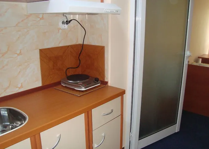 Хотел Familia Fantastiko Китен