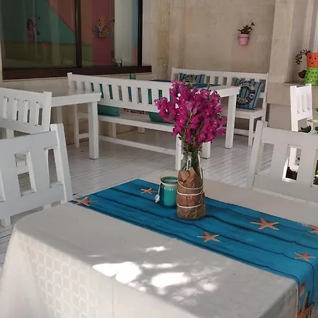 Хотел Familia Fantastiko Китен