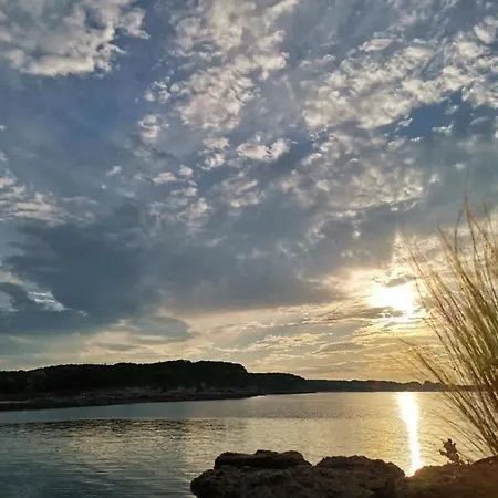 Хотел Familia Fantastiko