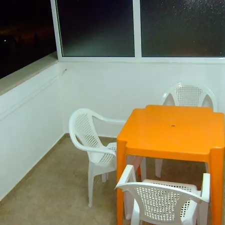 Хотел Familia Fantastiko Китен