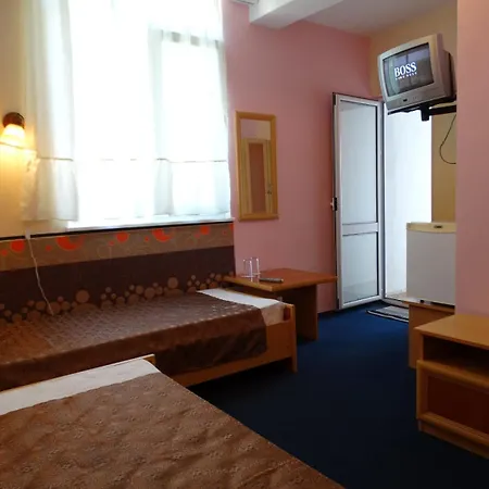 Hotell Familia Fantastiko 2*