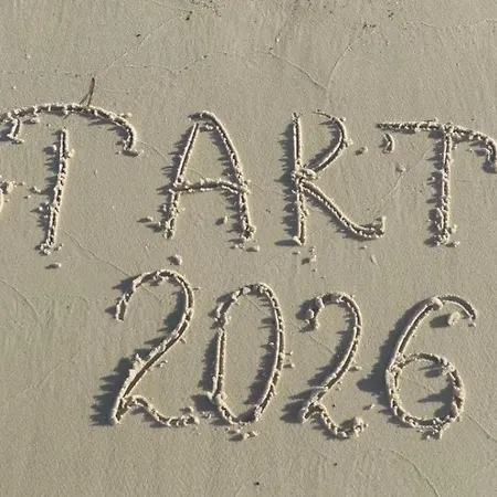 Familia Fantastiko Китен